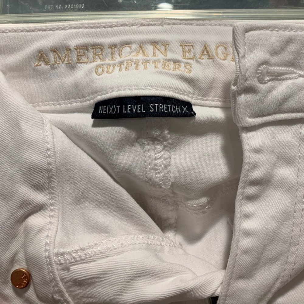 American Eagle white classy jeans